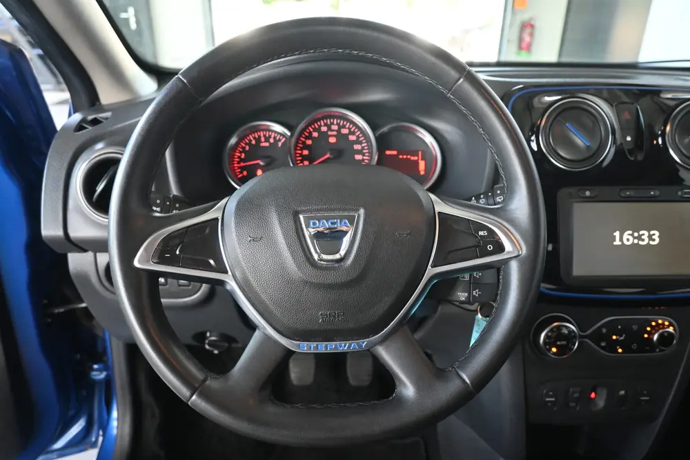 Dacia Sandero 1.0 TCe Stepway Serie Limitee 15th Anniv. Clim uit 2020, foto 6