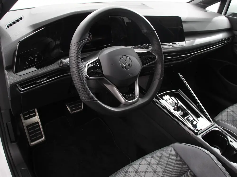 Volkswagen Golf 1.5 eTSI DSG R-Line Panorama dak Navigatie A uit 2024, foto 2