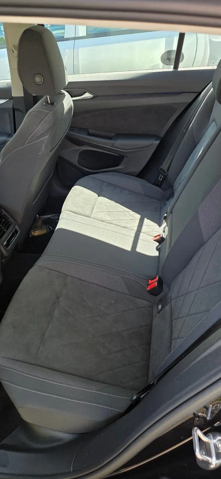 Volkswagen Golf 1.0 Etsi 110pk Life Business 7-DSG 2024 uit 2024, foto 6