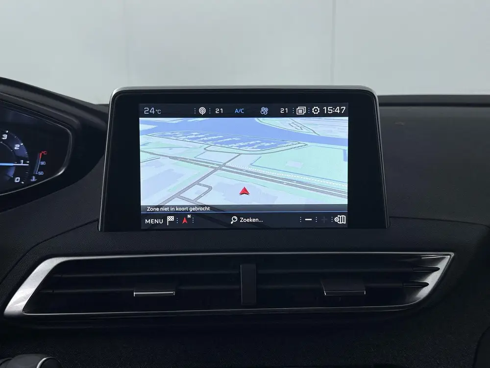 Peugeot 3008 1.2 PureTech Allure - Navigatie - Climate Contr uit 2019, foto 19