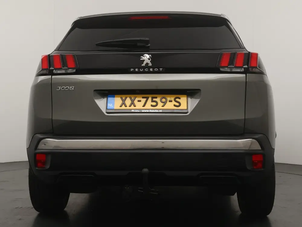 Peugeot 3008 1.2 PureTech Allure - Navigatie - Climate Contr uit 2019, foto 4