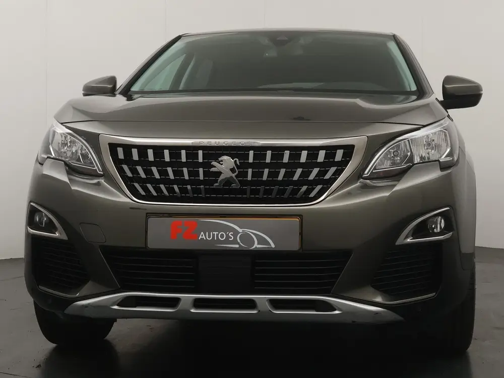 Peugeot 3008 1.2 PureTech Allure - Navigatie - Climate Contr uit 2019, foto 8