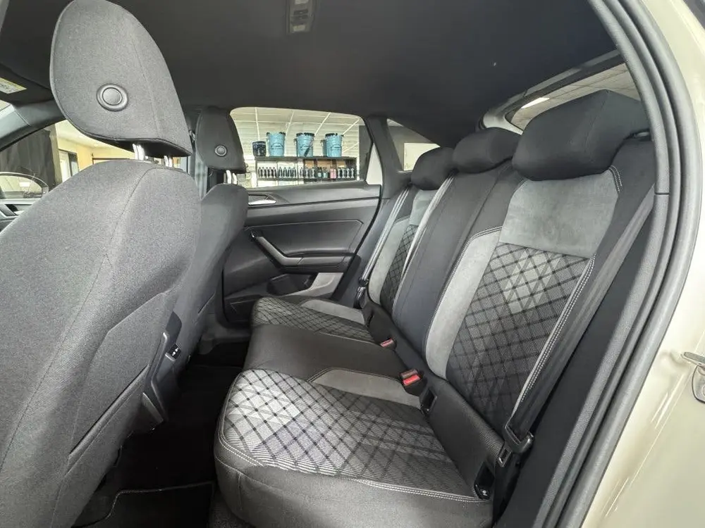 Volkswagen Taigo 1.0 TSI R-Line, Virt Dash, Camera. Cruise uit 2022, foto 18