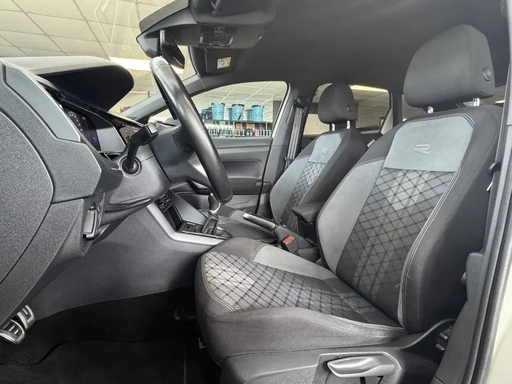 Volkswagen Taigo 1.0 TSI R-Line, Virt Dash, Camera. Cruise uit 2022, foto 20