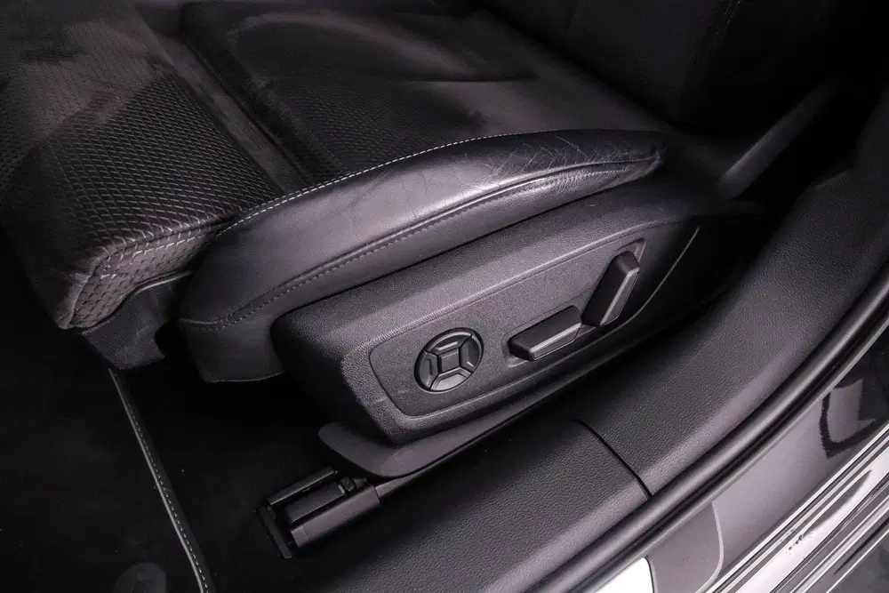 Audi A6 55 TFSI e quattro Competition uit 2021, foto 13