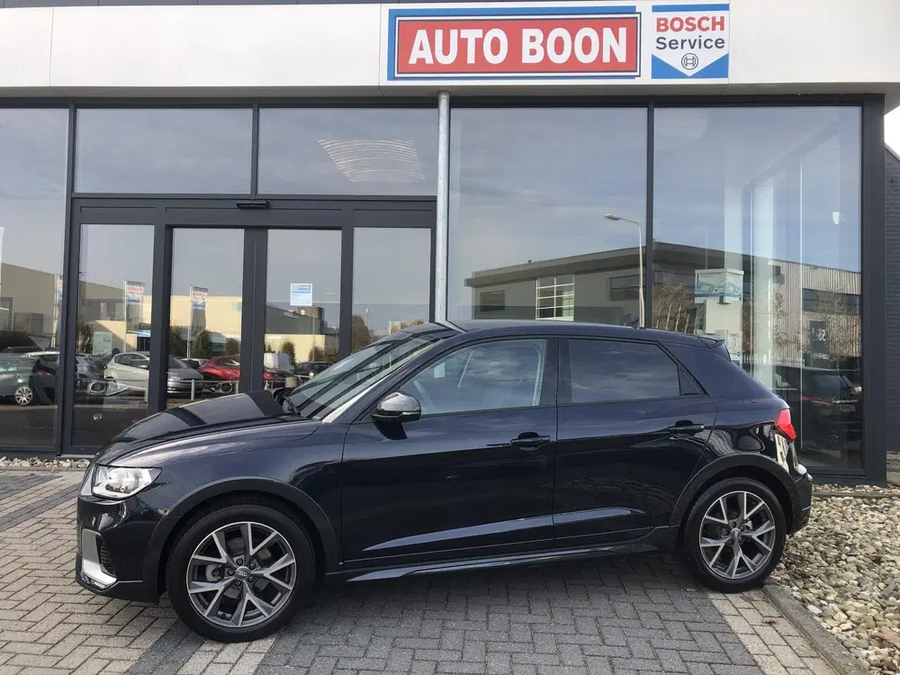 Audi A1 CITYCARVER 30TFSi 116PK EPIC APPC uit 2020