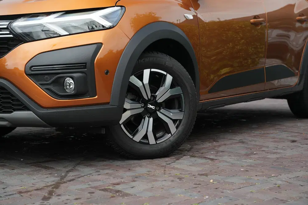 Dacia Sandero 1.0 TCe 90 Comfort uit 2024, foto 10