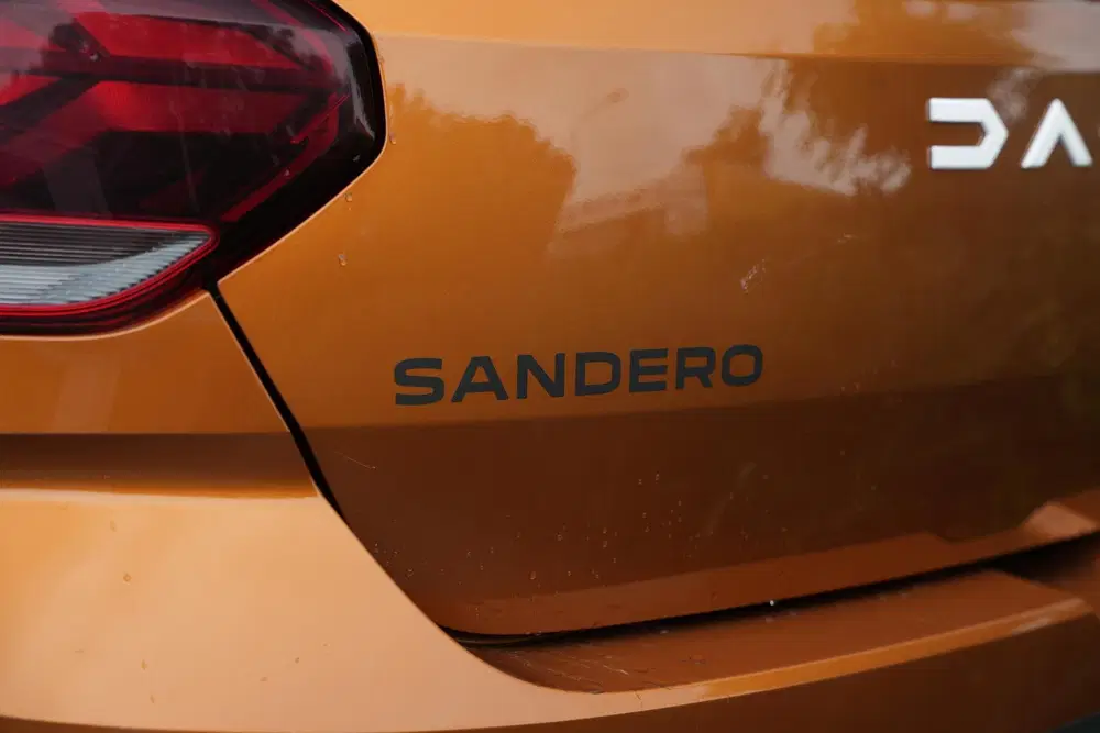 Dacia Sandero 1.0 TCe 90 Comfort uit 2024, foto 20