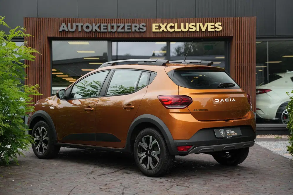 Dacia Sandero 1.0 TCe 90 Comfort uit 2024, foto 9