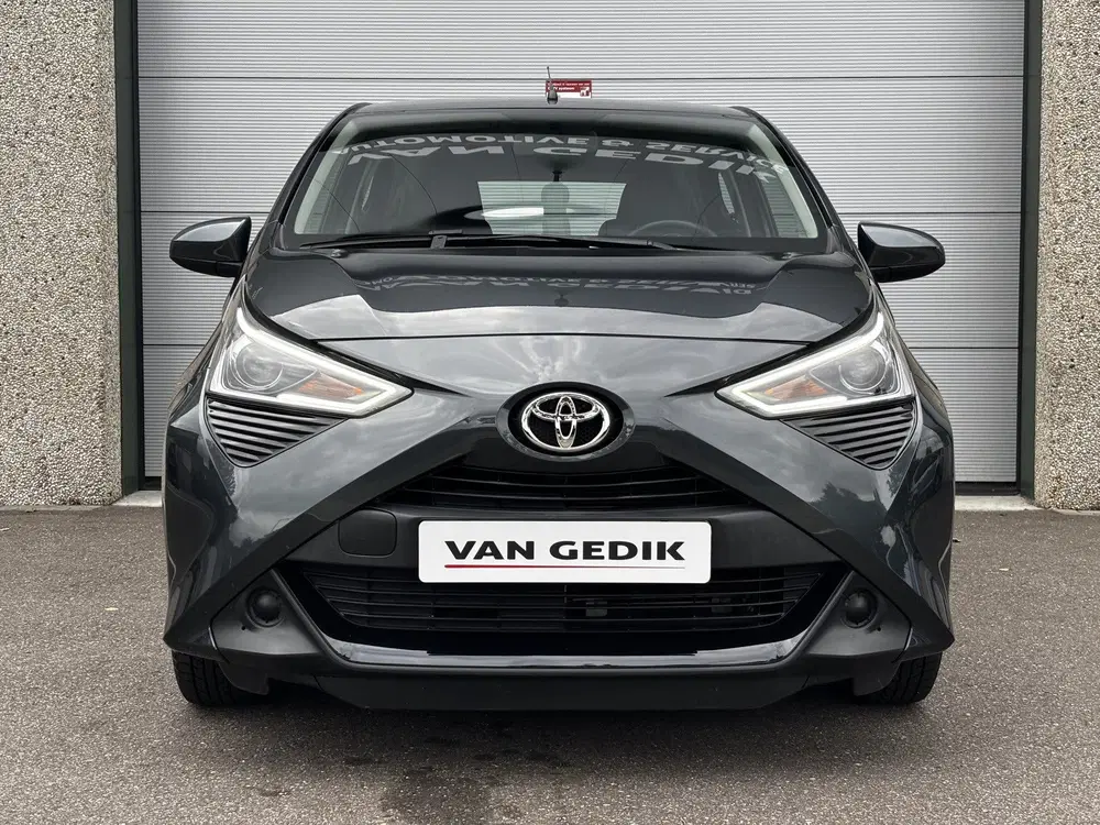 Toyota Aygo 1.0 VVT-i x-play Automaat Navi Carplay Cam uit 2021, foto 3