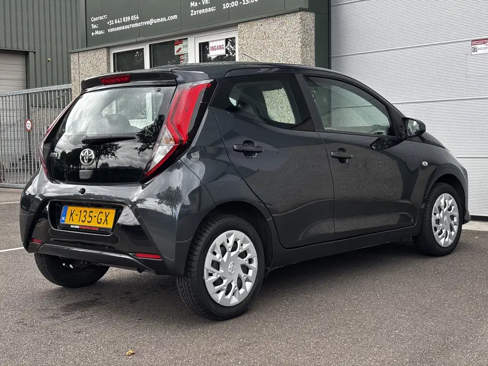 Toyota Aygo 1.0 VVT-i x-play Automaat Navi Carplay Cam uit 2021, foto 8