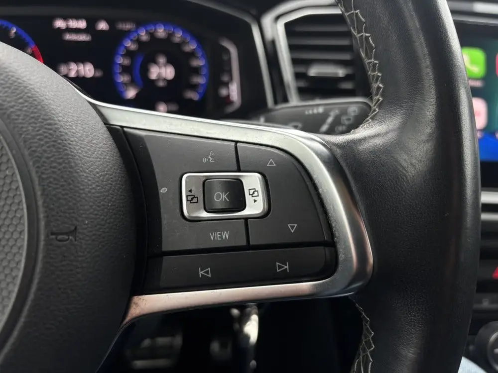 Volkswagen T-Roc Sport R-Line Black Style Carplay Cruise Sto uit 2021, foto 20