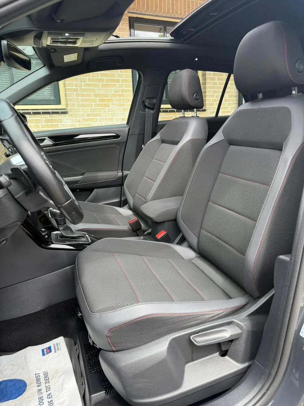 Volkswagen T-Roc 1.5 TSI DSG Sport R|PANO |CARPLAY|BEATS uit 2020, foto 12