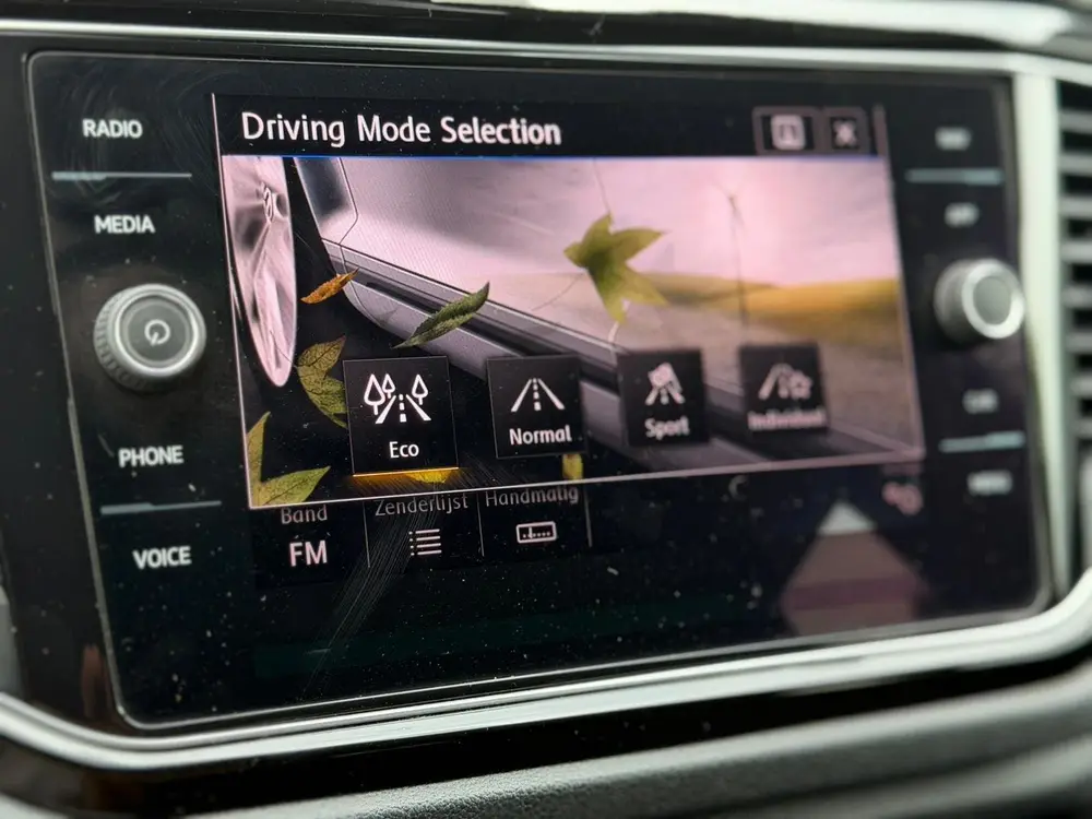 Volkswagen T-Roc 1.5 TSI DSG Sport R|PANO |CARPLAY|BEATS uit 2020, foto 19