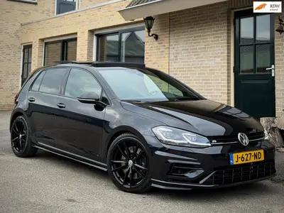 Volkswagen Golf 7.5 2.0 TSI 4Motion R|PANO|KEYLESS|VIRTUAL uit 2019