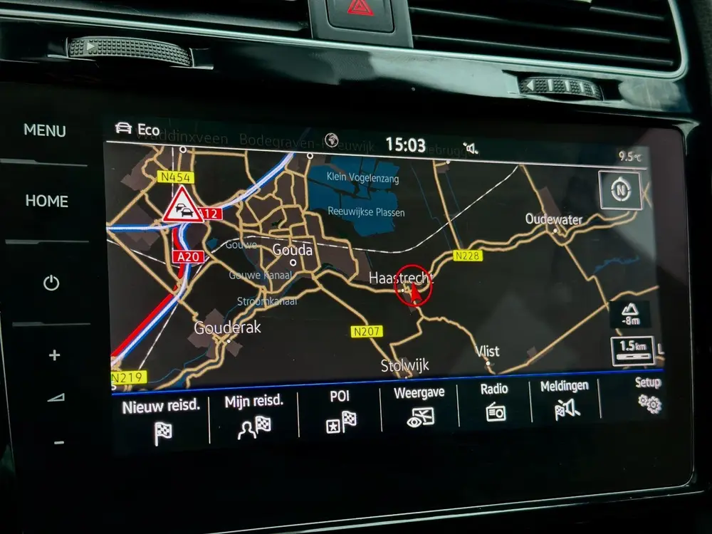 Volkswagen Golf 7.5 2.0 TSI 4Motion R|PANO|KEYLESS|VIRTUAL uit 2019, foto 16