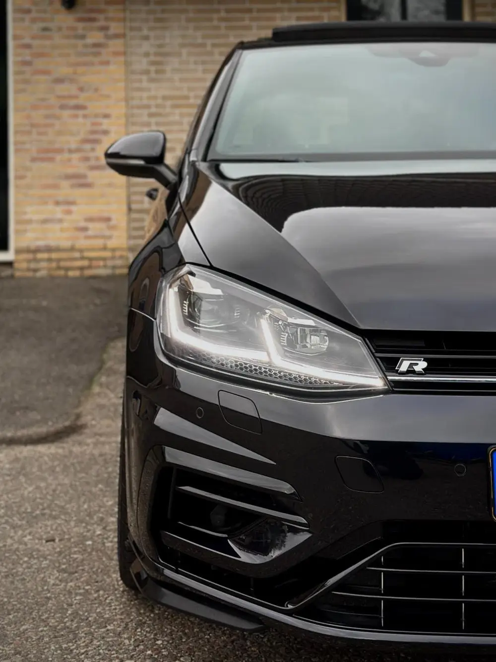 Volkswagen Golf 7.5 2.0 TSI 4Motion R|PANO|KEYLESS|VIRTUAL uit 2019, foto 9