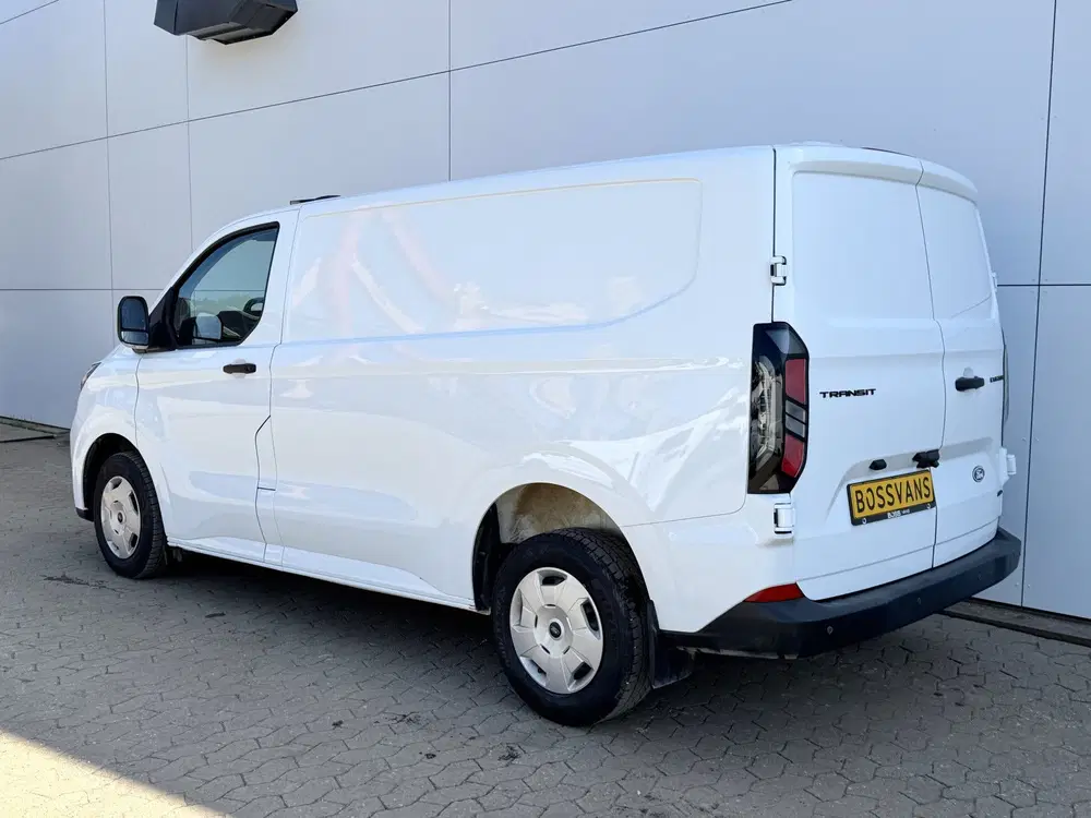 Ford Transit Custom 2.0 TDCI 140PK AWD Automaat L1 4x4 4WD L uit 2024, foto 2