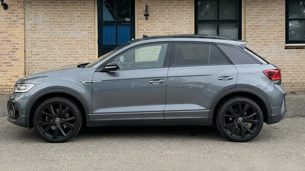 Volkswagen T-ROC 1.5 TSI DSG R-Line | PANO | ACC |NAVI |LED uit 2022, foto 4