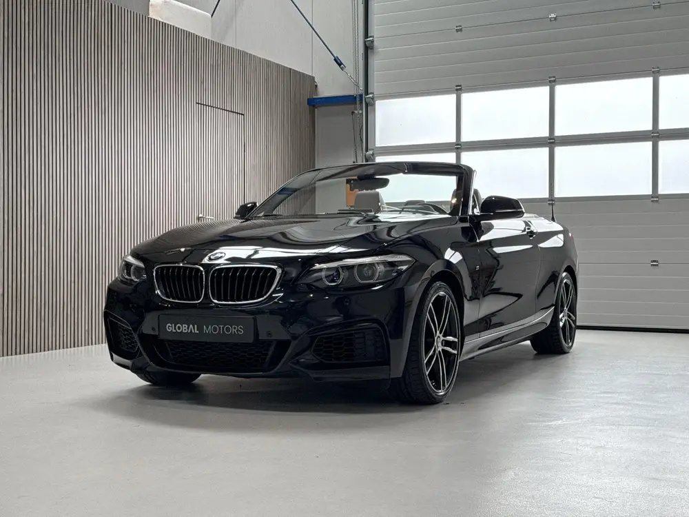 BMW 2-serie 218i High Executive M PAKKET uit 2019