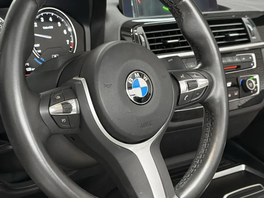 BMW 2-serie 218i High Executive M PAKKET uit 2019, foto 17