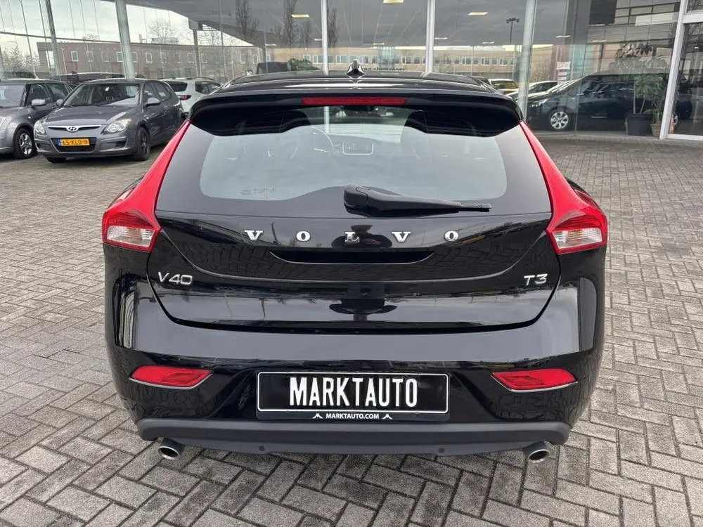 Volvo V40 1.5 T3 Dynamic Edition Navi Led Cruise Stoelverwar uit 2019, foto 12