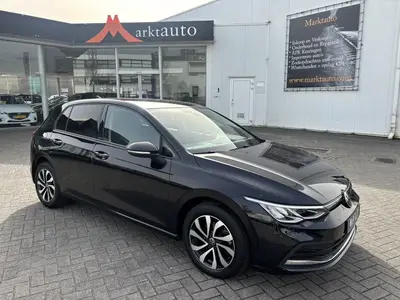 Volkswagen Golf VIII 1.5 Tsi ACT Active Carplay Cruise Led S uit 2021