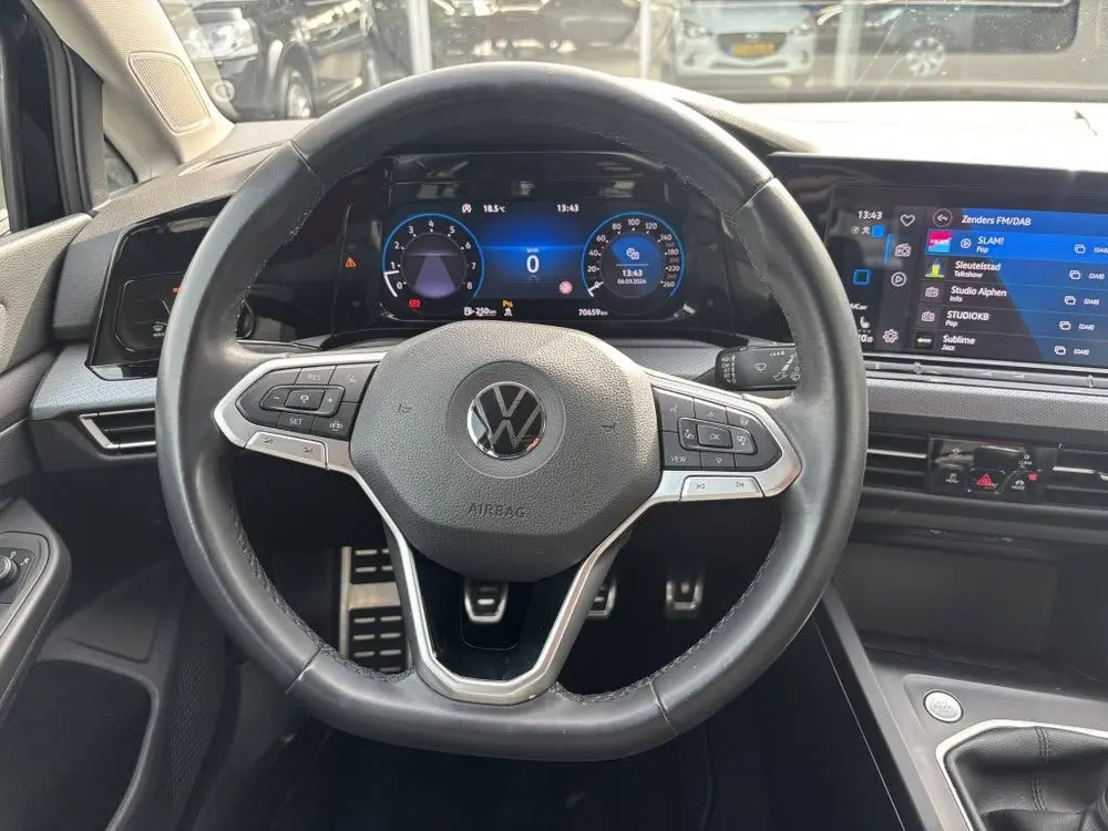Volkswagen Golf VIII 1.5 Tsi ACT Active Carplay Cruise Led S uit 2021, foto 17