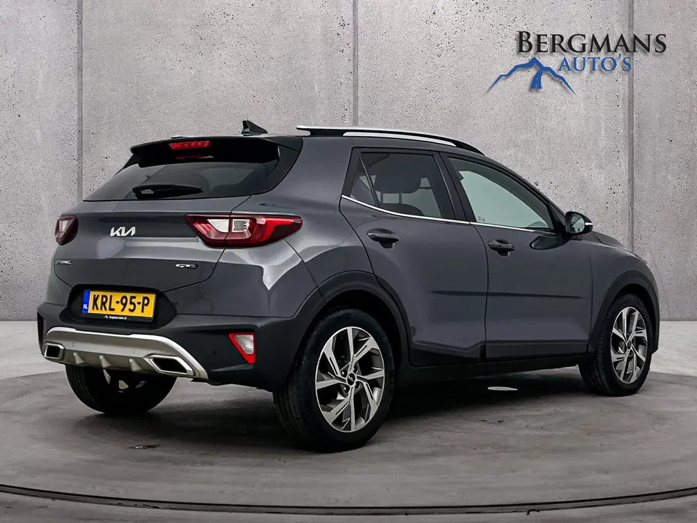 Kia Stonic uit 2022, foto 2