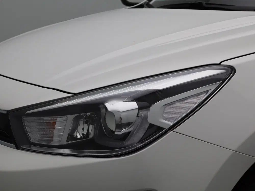 Kia Rio 1.0 T-GDi MHEV DynamicLine uit 2023, foto 16