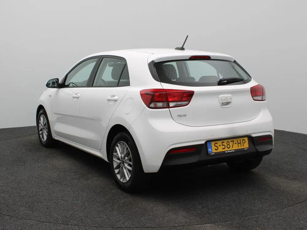 Kia Rio 1.0 T-GDi MHEV DynamicLine uit 2023, foto 4