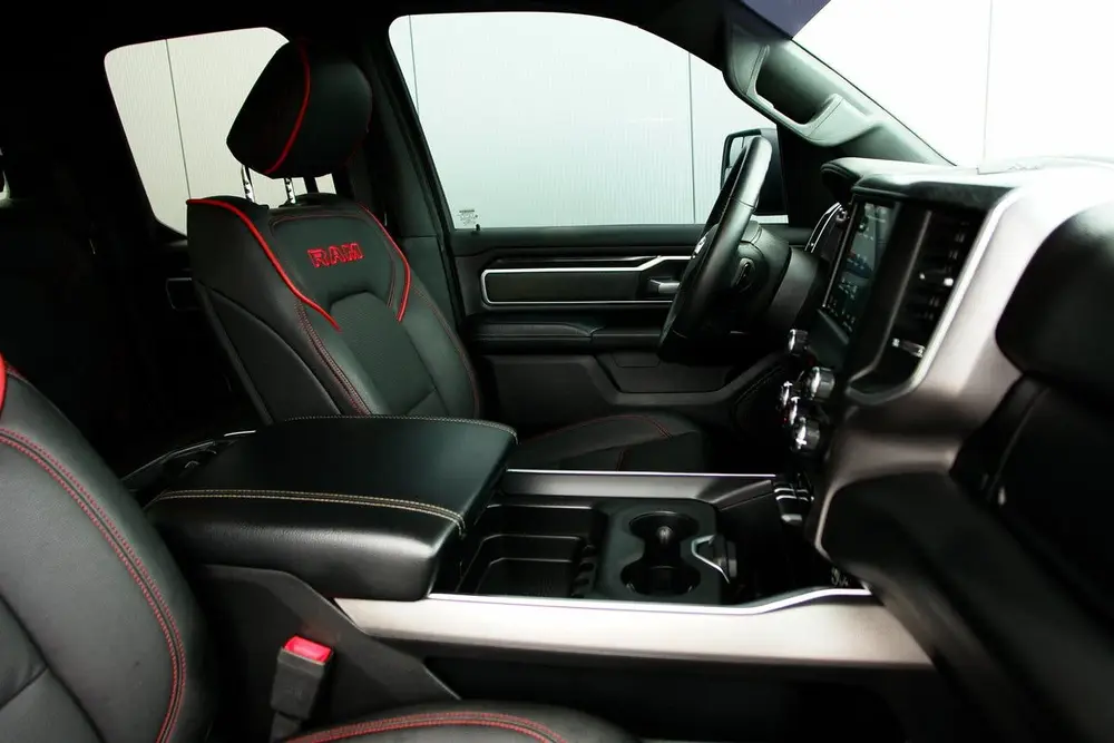 Dodge Ram 1500 RAM 1500 5.7 V8 Black Edition (bj 2019) uit 2019, foto 19