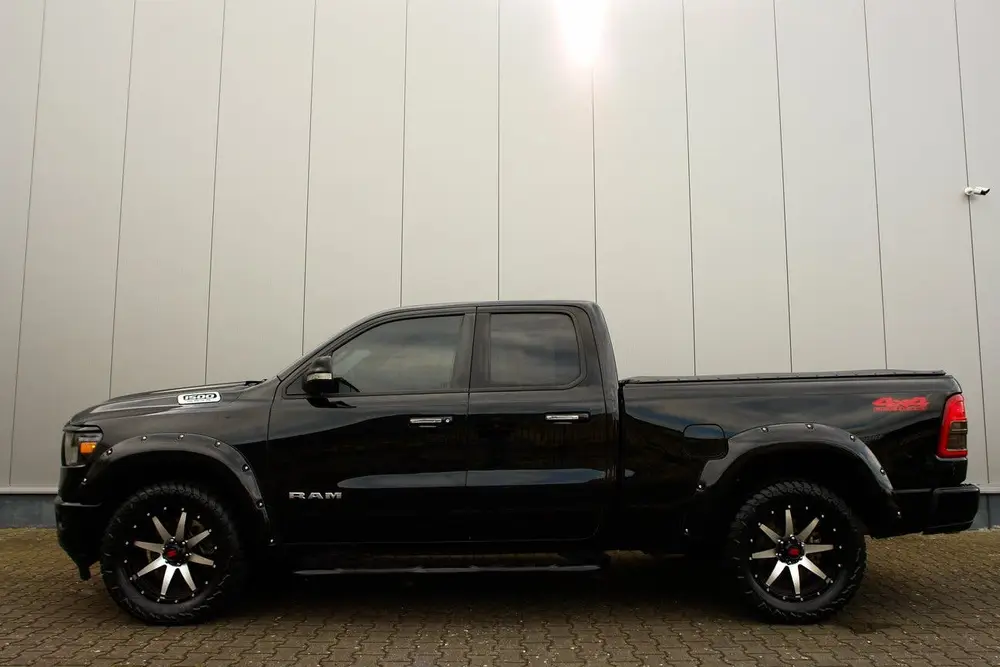 Dodge Ram 1500 RAM 1500 5.7 V8 Black Edition (bj 2019) uit 2019, foto 2