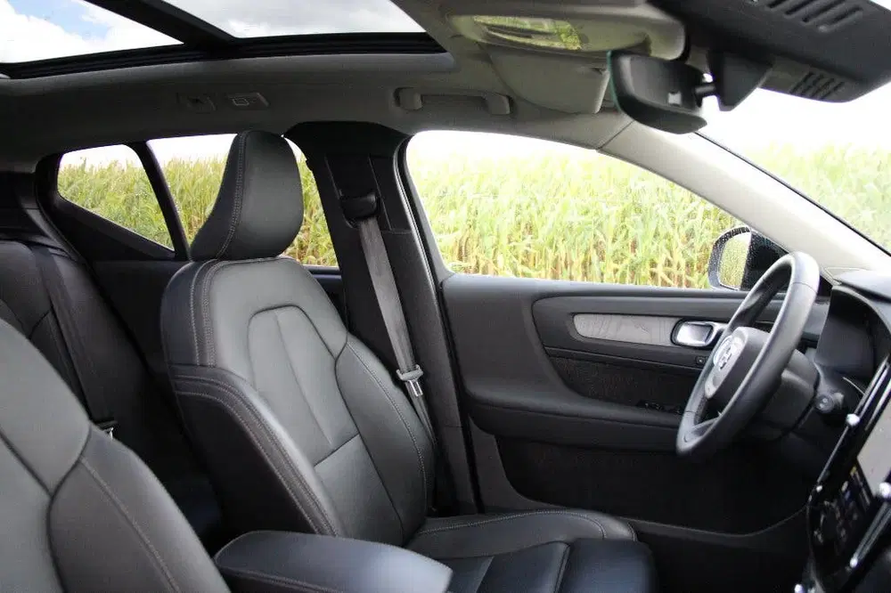 Volvo XC40 B4 Ultimate Bright uit 2024, foto 12