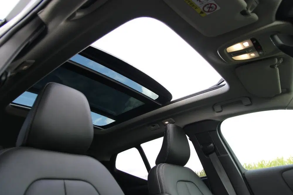 Volvo XC40 B4 Ultimate Bright uit 2024, foto 3