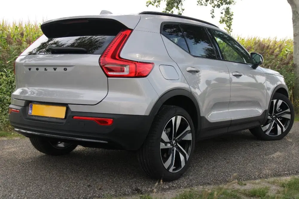 Volvo XC40 B4 Ultimate Bright uit 2024, foto 4