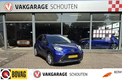 Toyota Aygo X 1.0 VVT-i MT first uit 2023