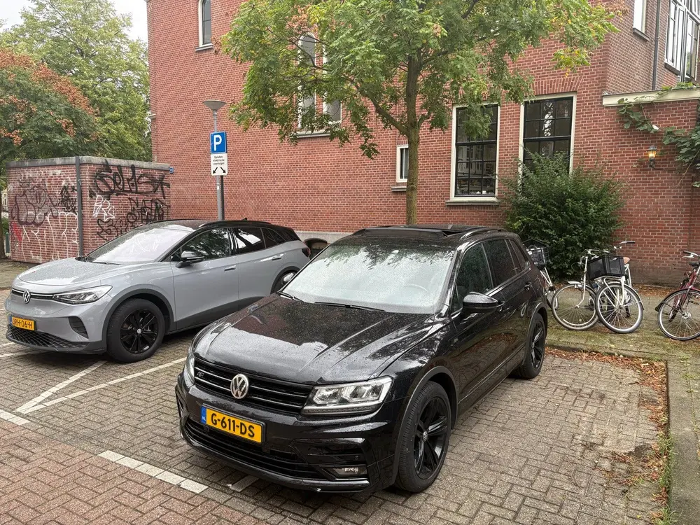 Volkswagen Tiguan 1.5 TSI ACT 150pk DSG 2019 Zwart uit 2019, foto 3