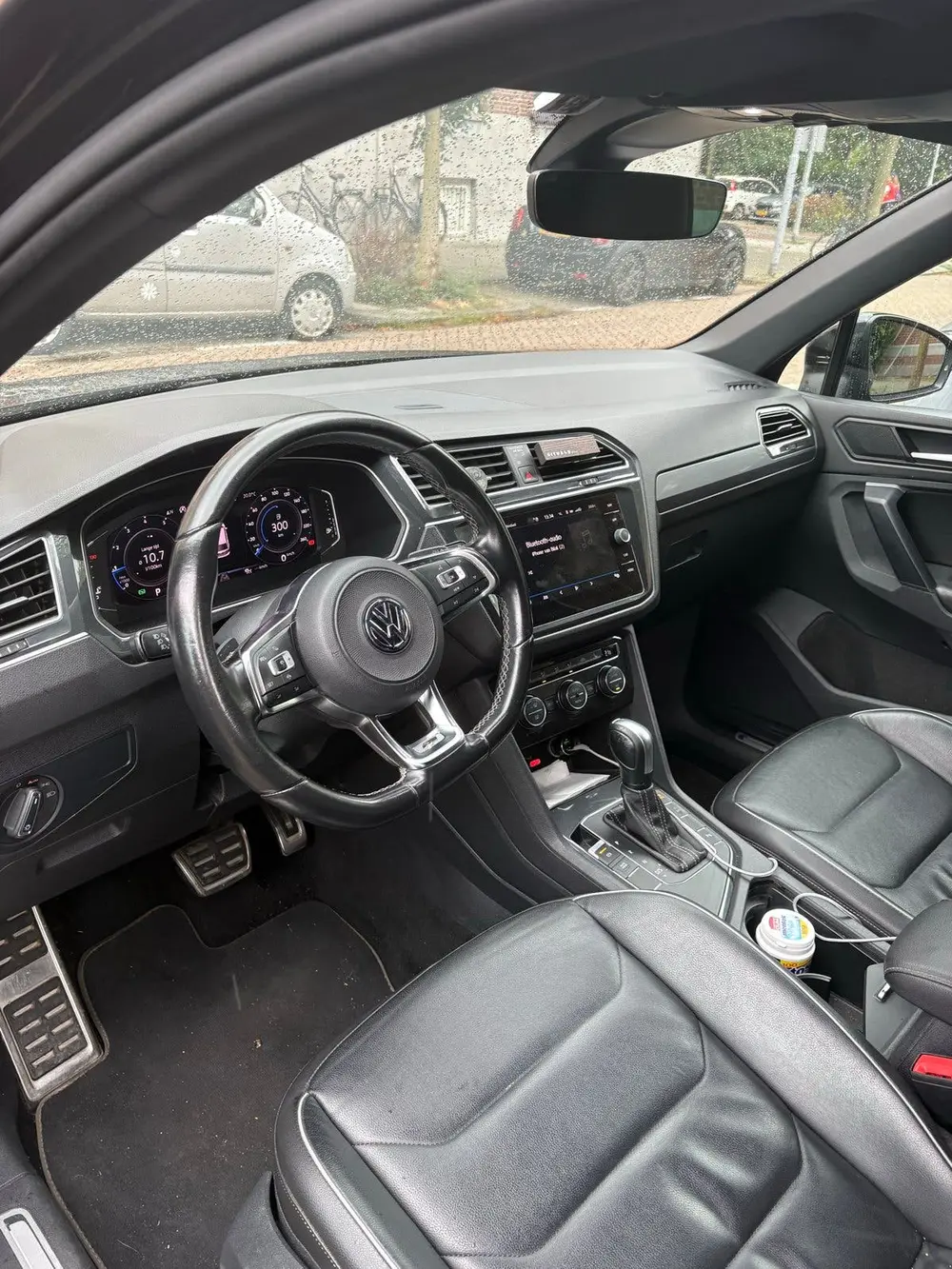 Volkswagen Tiguan 1.5 TSI ACT 150pk DSG 2019 Zwart uit 2019, foto 9