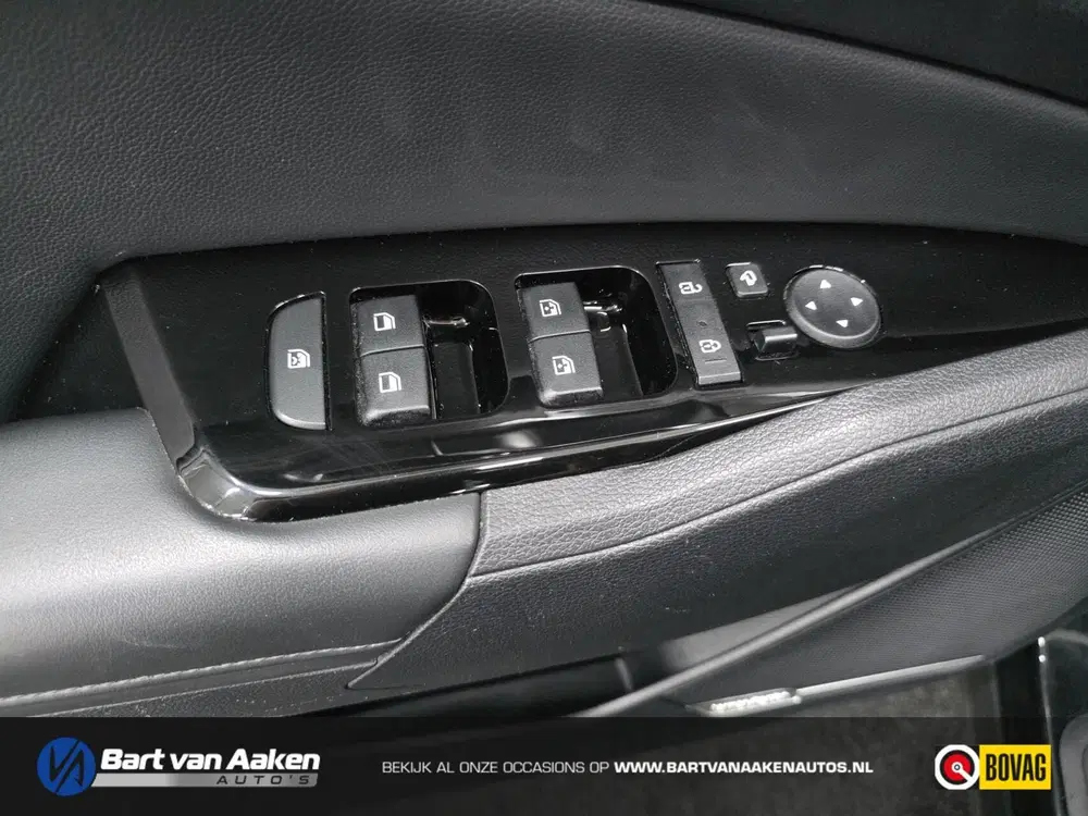 Kia Sportage 1.6 T-GDi Plug-in Hybrid AWD DynamicPlusLi uit 2022, foto 20