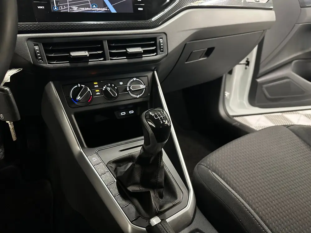 Volkswagen Polo 1.0 TSI | Life 5-Drs | Airco | Navi | Virtua uit 2022, foto 17