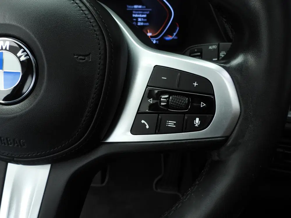 BMW 1-serie 5-deurs 118i uit 2021, foto 15