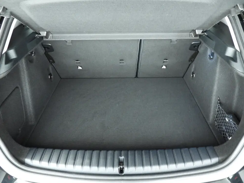 BMW 1-serie 5-deurs 118i uit 2021, foto 9