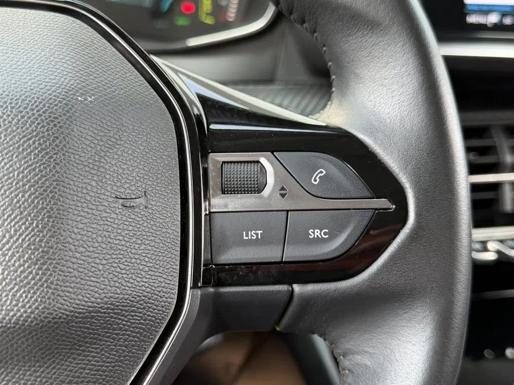 Peugeot 2008 BWJ 2022 uit 2022, foto 10