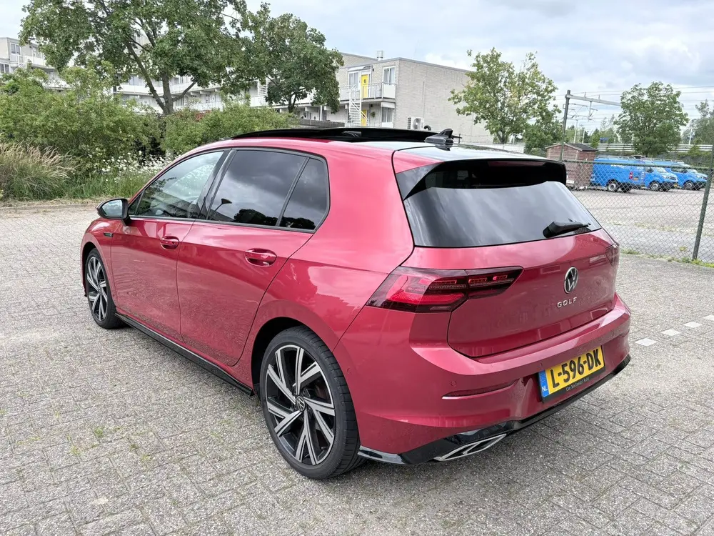 Volkswagen Golf 1.5 Etsi  3x R-line 150pk 7-DSG  2021 Pano uit 2021, foto 3