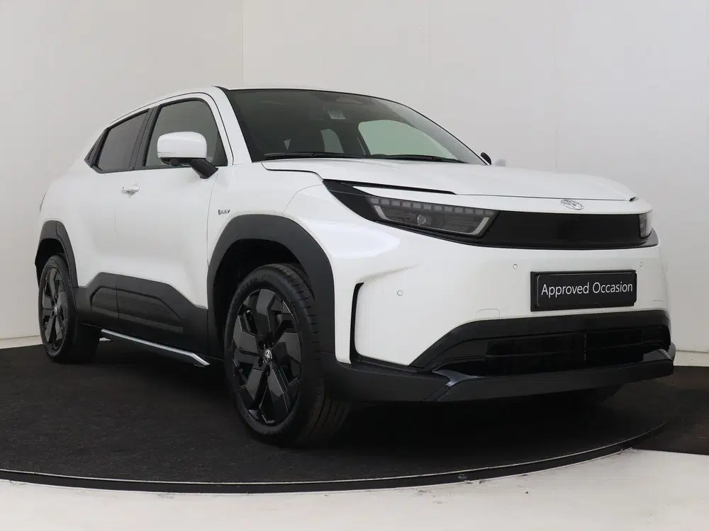 Toyota Urban Cruiser Executive 61 kWh (bj 2026 uit 2026, foto 15