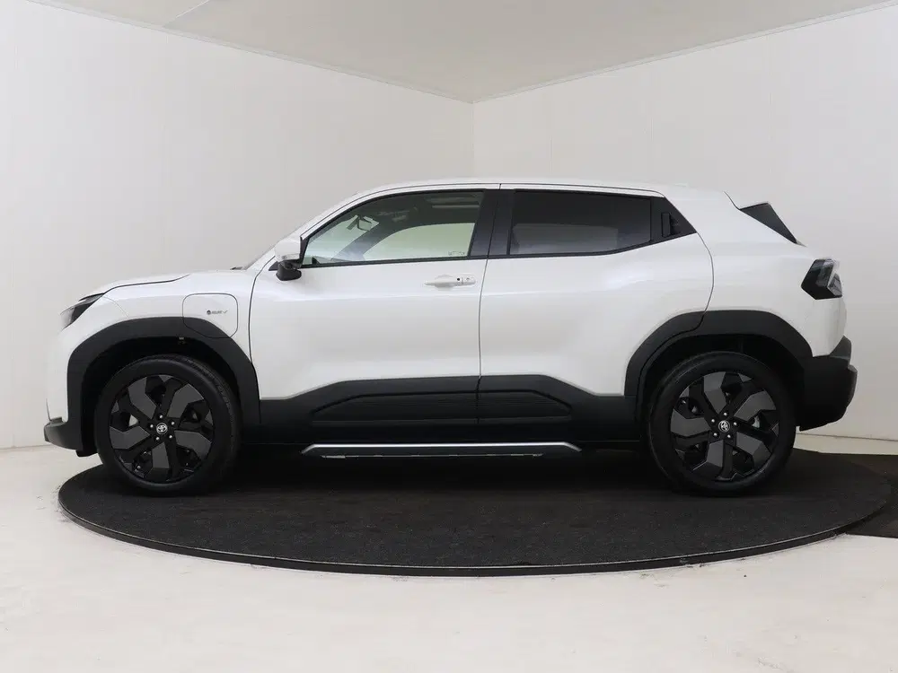 Toyota Urban Cruiser Executive 61 kWh (bj 2026 uit 2026, foto 3
