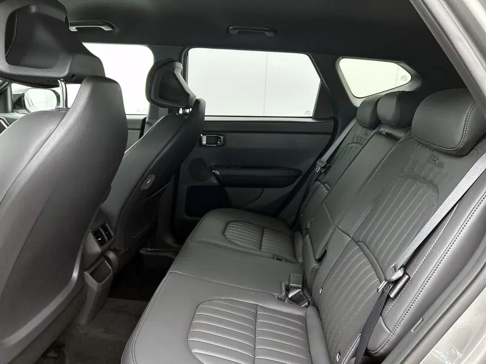Kia Seltos 1.6 GDi Hybrid X-Line Stoelverwarming en v uit 2026, foto 17