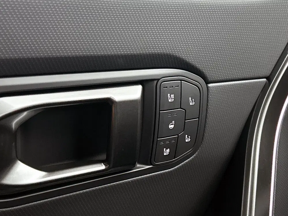 Kia Seltos 1.6 GDi Hybrid X-Line Stoelverwarming en v uit 2026, foto 19