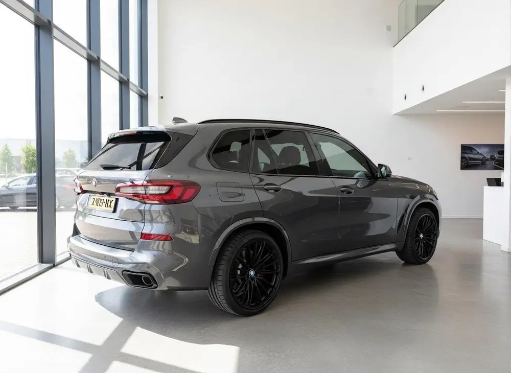 BMW X5 xDrive45e High Exe M-Sport Pano uit 2021, foto 12